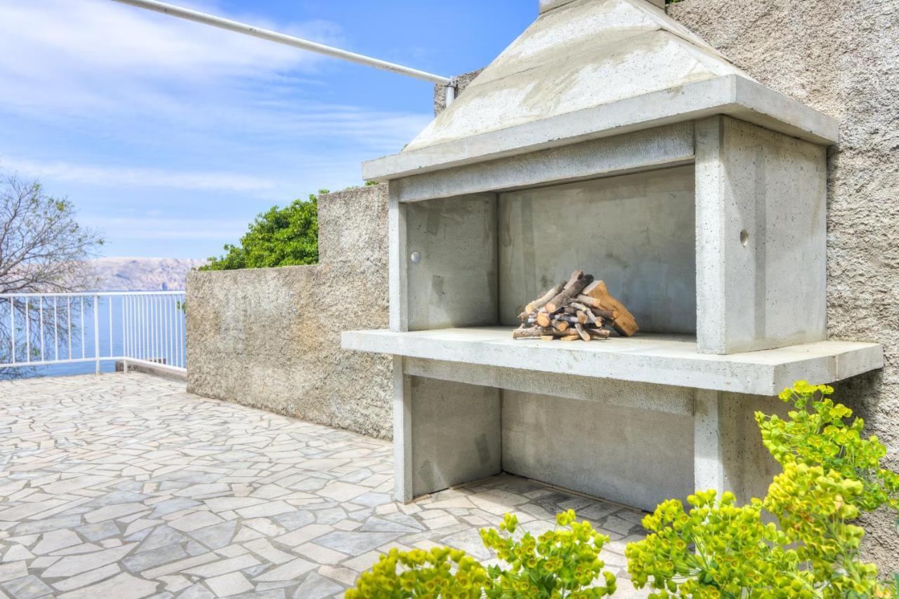 Apartments By The Beach Adela Senj セニ エクステリア 写真